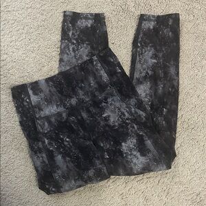 All in Motion Black and Gray Tie Dye Leggings